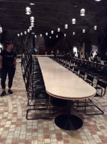 ライムブルグご自慢の洞窟内の試飲・研修会場。